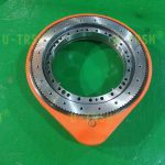 S-I-O-0411外齒齒輪式回轉(zhuǎn)驅(qū)動(dòng)，用于車輛設(shè)備